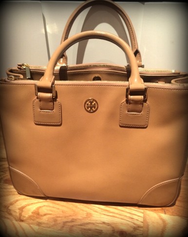 #toryburch #tote #leather #logo #handbag
